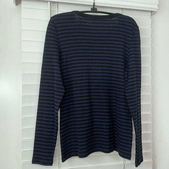 Chico’s SZ 0 striped long sleeve top - Picture 10 of 12